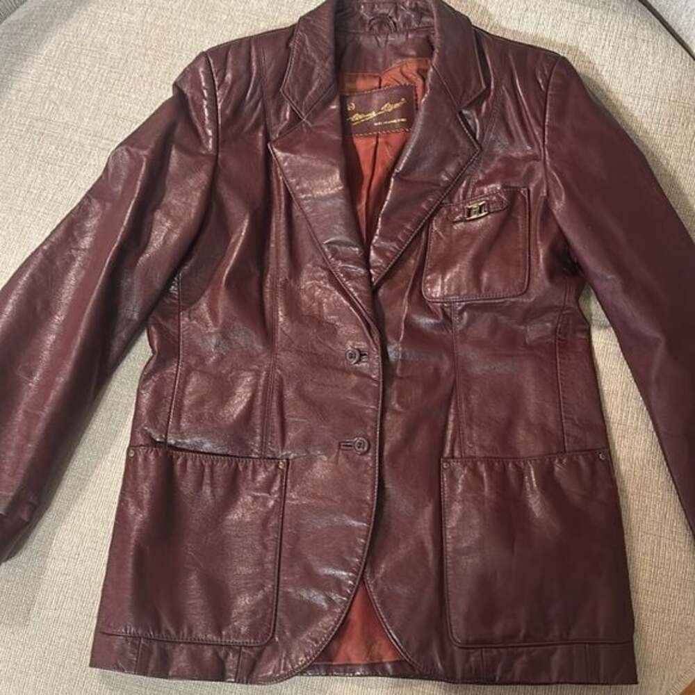 Vintage Etienne Aigner dress coat! Size 10